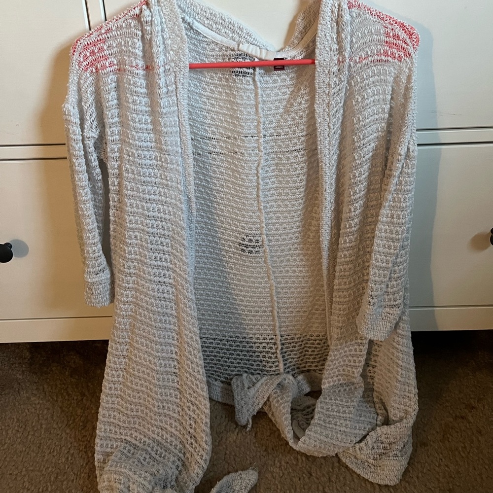 SO Long White Cardigan with Short Sleeves, Size Extra Small